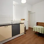 Siz לינה וארוחת בוקר 3*
