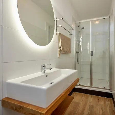 Bnb-siz 젤틴겐라티그